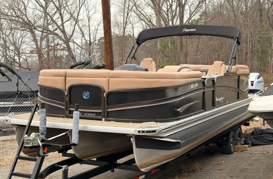 2023 Premier 270 Intrigue REV 10 Wide Twin Engine